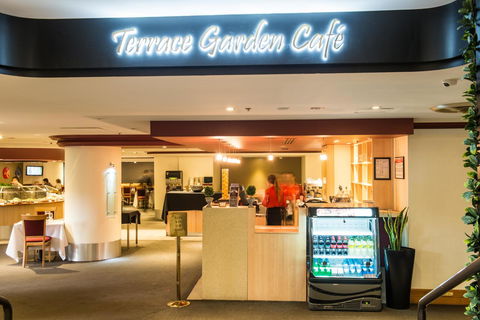 Stamford Plaza Adelaide - Tourism Caloundra 43