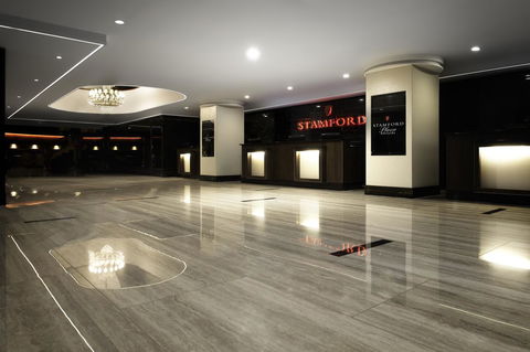 Stamford Plaza Adelaide - Tourism Caloundra 24