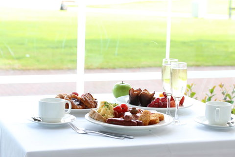 Stamford Grand Adelaide - Tourism Caloundra 8