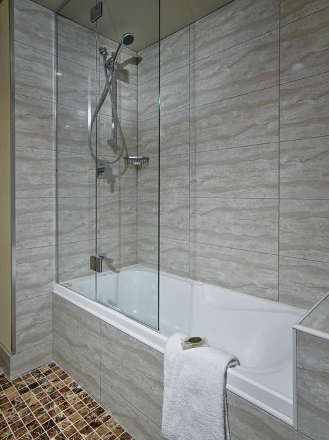 Stamford Grand Adelaide - Tourism Caloundra 13