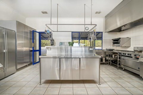 Doyles On The Bay - Tourism Caloundra 11