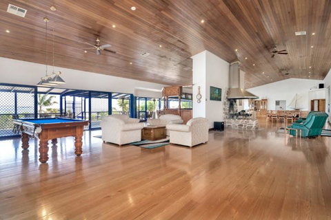 Doyles On The Bay - Tourism Caloundra 15