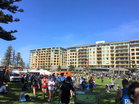 Beachside Luxury Getaway In Glenelg - Tourism Caloundra 20