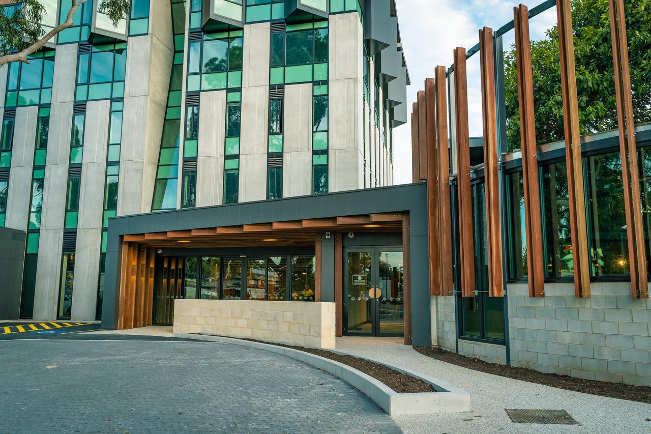 Park Holme SA Tourism Caloundra