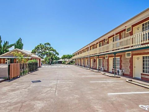 Motel Goolwa - Tourism Caloundra 1