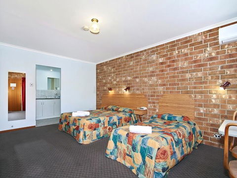 Motel Goolwa - Tourism Caloundra 7