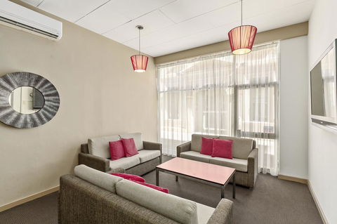 Adelaide Paringa - Tourism Caloundra 17