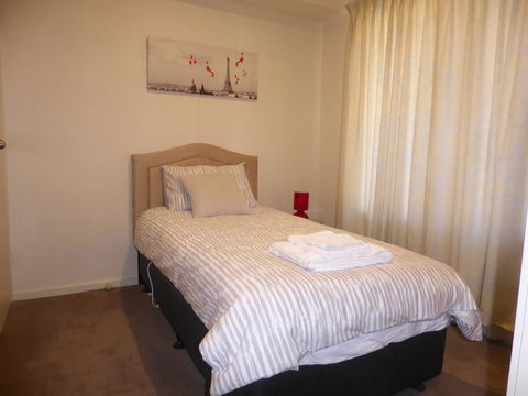 Adelaide City Apartment - 3br, 2bath & Carpark - Tourism Caloundra 15
