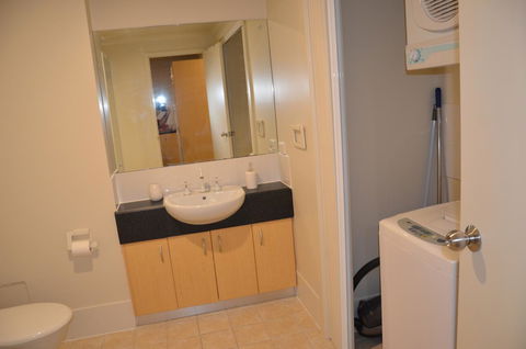 Adelaide City Apartment - 3br, 2bath & Carpark - Tourism Caloundra 17