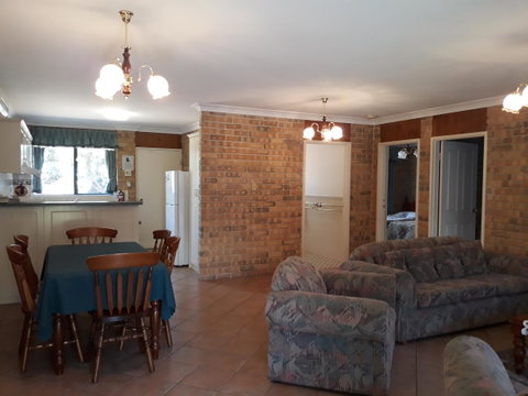 Acacia Apartments - Tourism Caloundra 21