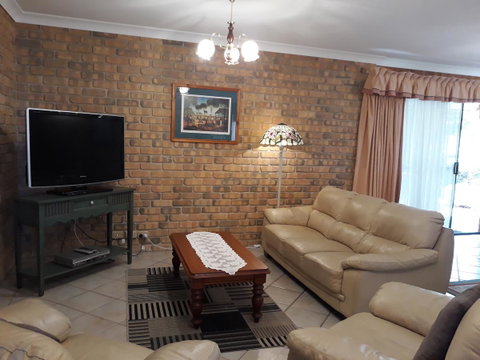Acacia Apartments - Tourism Caloundra 8