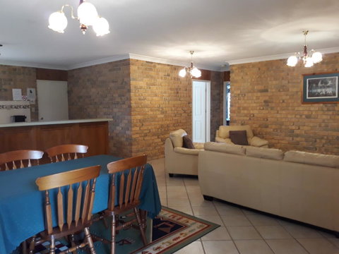 Acacia Apartments - Tourism Caloundra 9