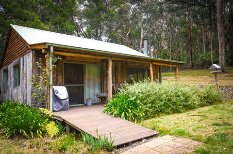 Ghost Hill Road Retreat - Tourism Caloundra 28