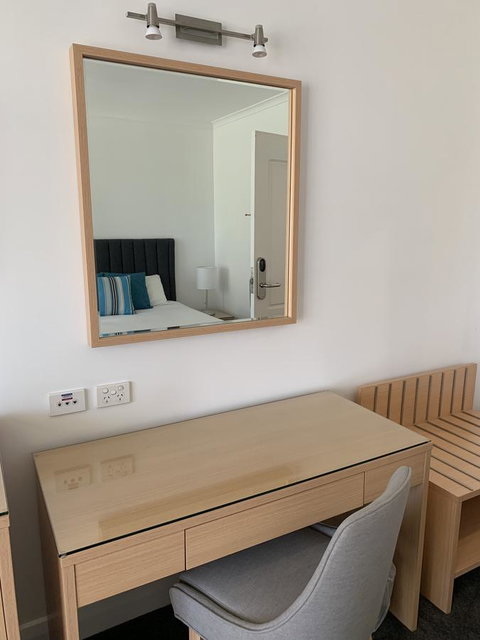 Ensenada Motor Inn And Suites - Tourism Caloundra 8