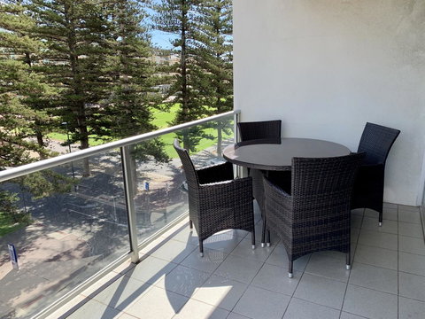 Ensenada Motor Inn And Suites - Tourism Caloundra 43