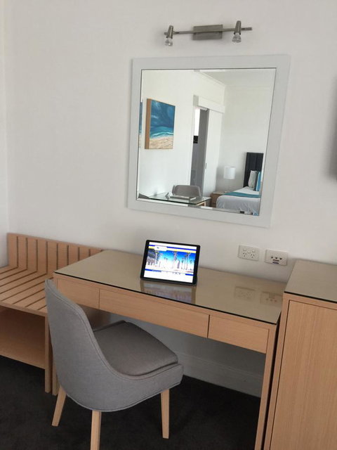 Ensenada Motor Inn And Suites - Tourism Caloundra 11