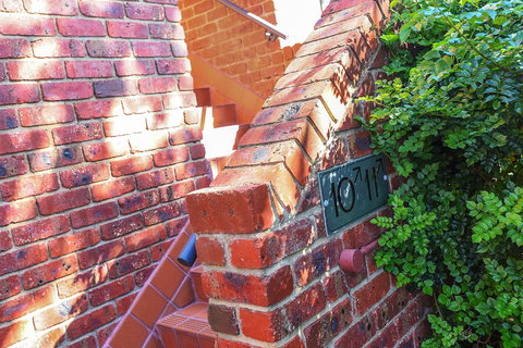 Franklin Beachfront Apartments - Tourism Caloundra 19