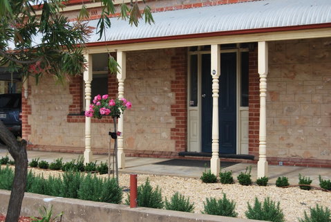 Jacaranda Cottage - Tourism Caloundra 13