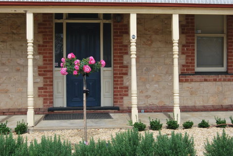 Jacaranda Cottage - Tourism Caloundra 1