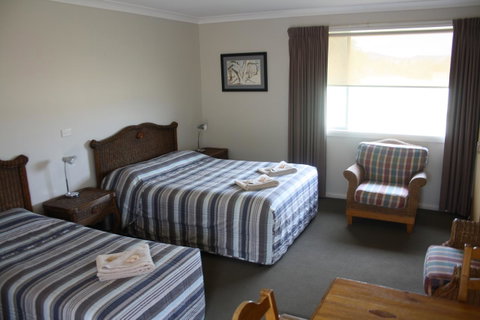 Isis Motel Scone - Tourism Caloundra 6