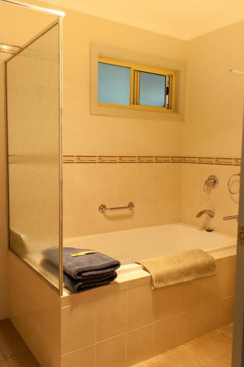 Admirals Inn - Tourism Caloundra 20