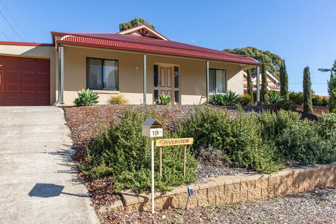 Rivergum Cottages Gawler Barossa Region - Tourism Caloundra 1