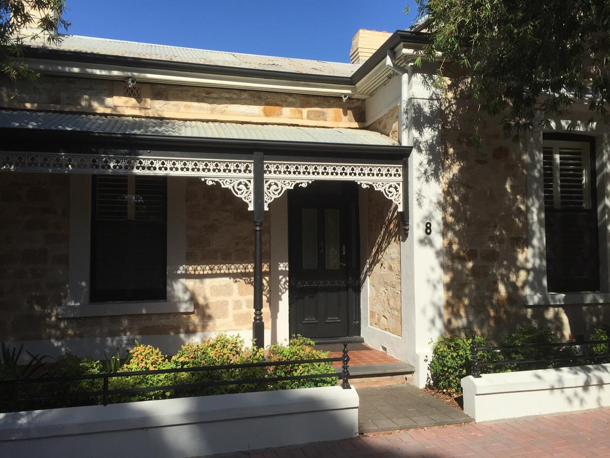 College Park SA Tourism Caloundra