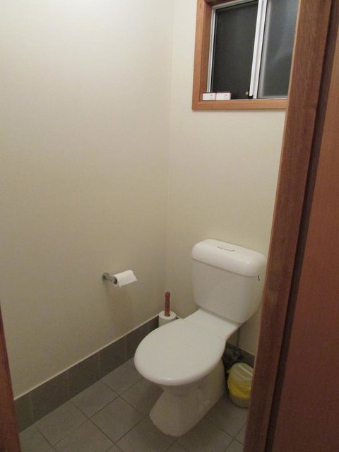 Lazy Days Cottage - Victor Harbor - Tourism Caloundra 21