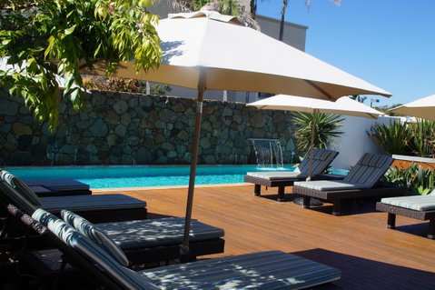 Bayview Beachfront Apartments, In Town Right On The Beach - Tourism Caloundra 18