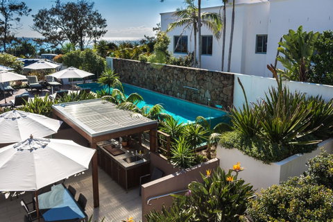 Bayview Beachfront Apartments, In Town Right On The Beach - Tourism Caloundra 12