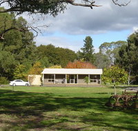 Camawald Coonawarra Cottage BB - Tourism Caloundra