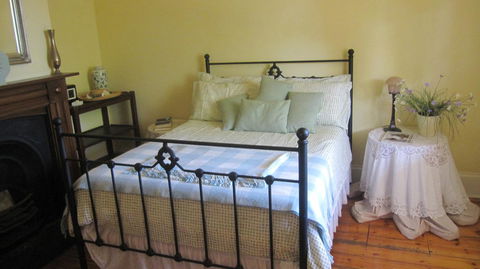Gainsborough Cottage - Tourism Caloundra 4