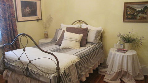 Gainsborough Cottage - Tourism Caloundra 9