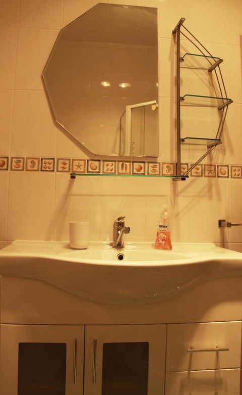 Grace Cottage - Tourism Caloundra 15