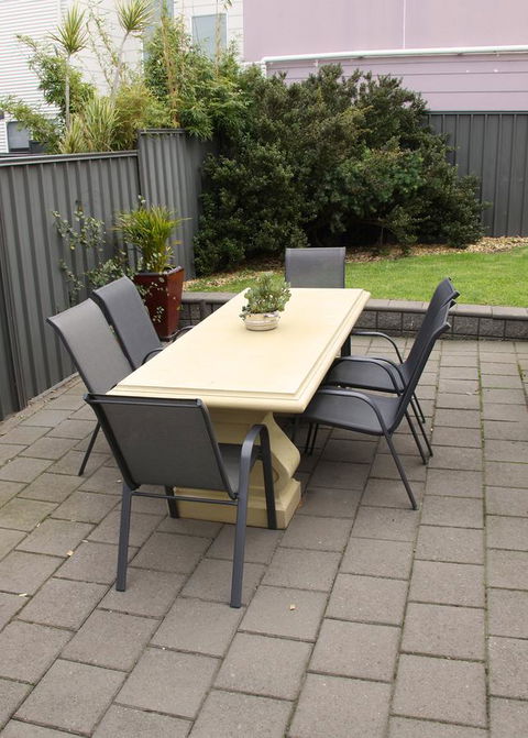 Grace Cottage - Tourism Caloundra 16