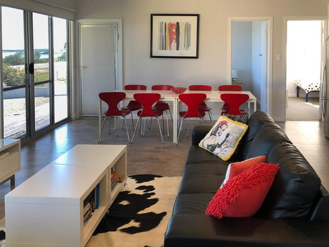 Beachview - Tourism Caloundra 9