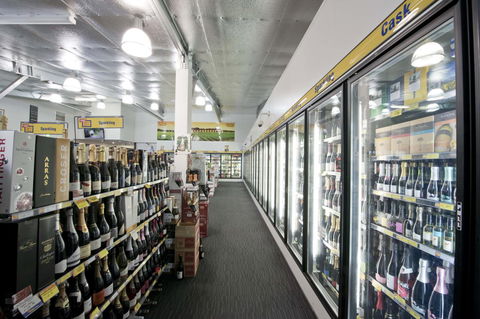 Nightcap At Hotel Victor - Tourism Caloundra 22