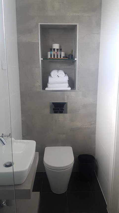 The Avenue Inn - Tourism Caloundra 21