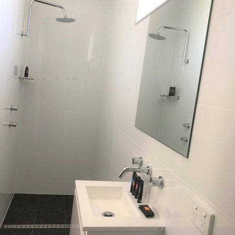 The Avenue Inn - Tourism Caloundra 18