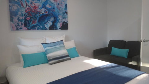 The Avenue Inn - Tourism Caloundra 8