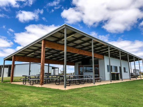 BIG4 The Bend Holiday Park - Tourism Caloundra 4