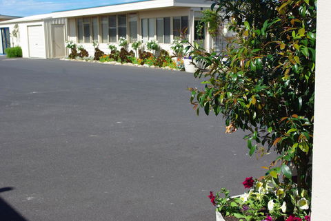 Lakeview Motel And Apartments - Tourism Caloundra 27