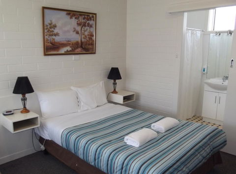 Guichen Bay Motel - Tourism Caloundra 26
