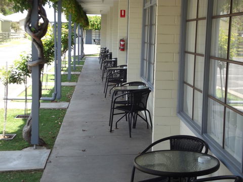 Guichen Bay Motel - Tourism Caloundra 22