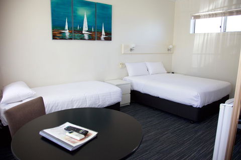 Guichen Bay Motel - Tourism Caloundra 16
