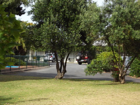 Guichen Bay Motel - Tourism Caloundra 30
