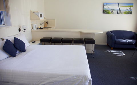 Guichen Bay Motel - Tourism Caloundra 41