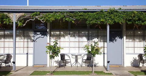 Guichen Bay Motel - Tourism Caloundra 36