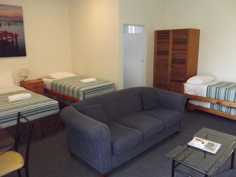 Guichen Bay Motel - Tourism Caloundra 9