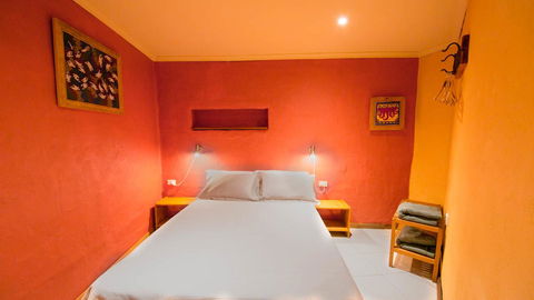 The Underground Motel - Tourism Caloundra 12